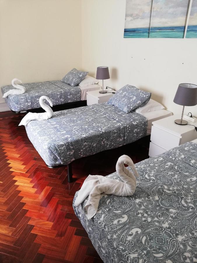 Blue Bairro Guesthouse ลิสบอน ภายนอก รูปภาพ