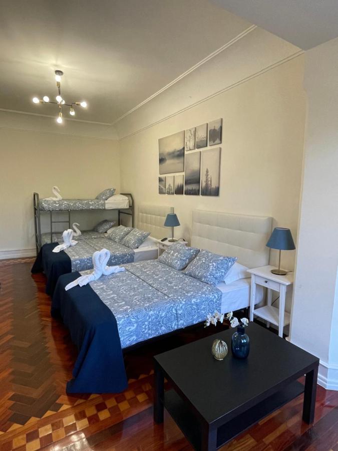 Blue Bairro Guesthouse ลิสบอน ภายนอก รูปภาพ