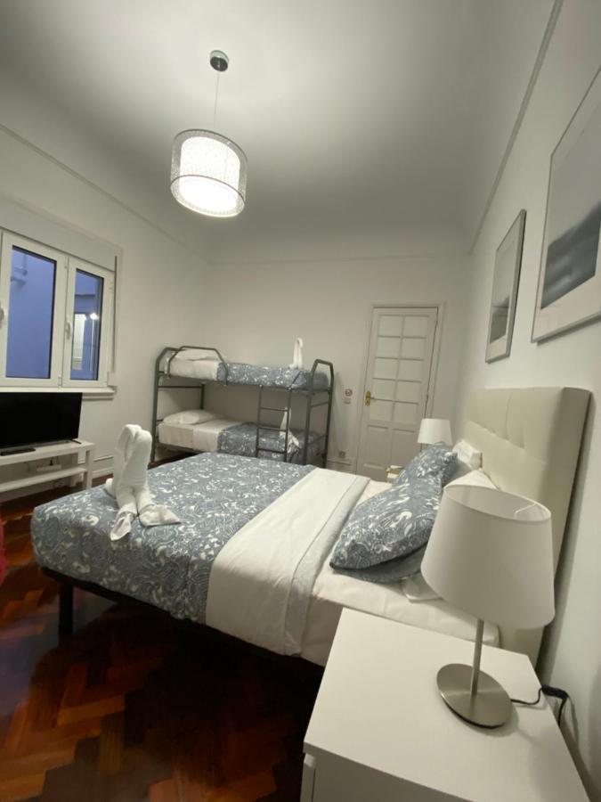 Blue Bairro Guesthouse ลิสบอน ภายนอก รูปภาพ