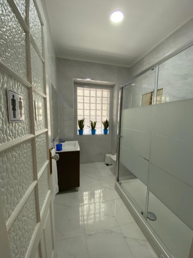 Blue Bairro Guesthouse ลิสบอน ภายนอก รูปภาพ